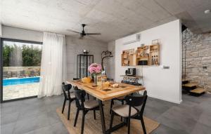Bazén v ubytování Casa La Tabachina nebo v jeho okolí + 37 fotografií
