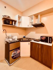 Kuchyň nebo kuchyňský kout v ubytování * *X Metro Bliss