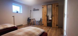 Postel nebo postele na pokoji v ubytování Ferienwohnung Albbruck/Albert