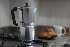 a blender sitting on top of a stove at Vista Bonita - Beautiful View!!! in Santa Pola