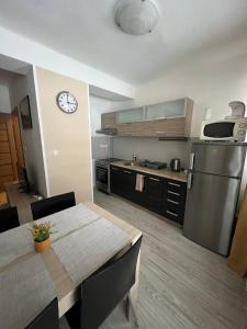 Kuchyňa alebo kuchynka v ubytovaní Apartmán Zuzana