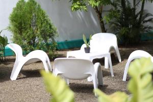 Сад в Bakery Family Guest House