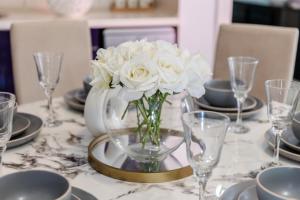 Φωτογραφία από το άλμπουμ του Elegance Duplexes by Monte Aria στο Χέρτσεγκ Νόβι