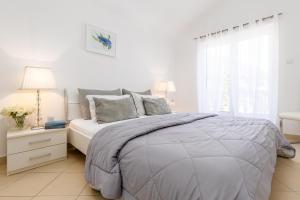 Φωτογραφία από το άλμπουμ του Elegance Duplexes by Monte Aria στο Χέρτσεγκ Νόβι