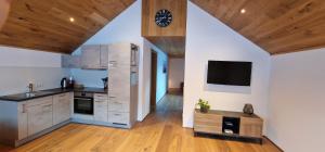 Kuchyň nebo kuchyňský kout v ubytování Haus Moosbrugger + 6 fotografií