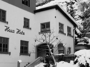 Haus Hotz Apart Talblick v zimě