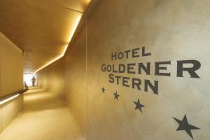 Certifikát, hodnocení, plakát nebo jiný dokument vystavený v ubytování Hotel Goldener Stern