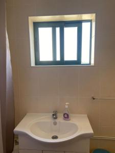 Et badeværelse på Apartamento Mira Rocha + 20 billeder