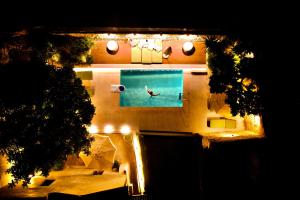 The swimming pool at or close to Dotira