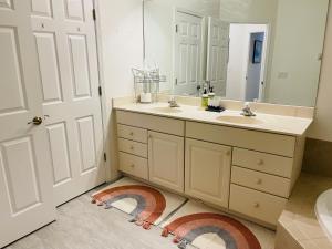 Ένα μπάνιο στο Charming, Victoria