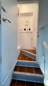 Φωτογραφία από το άλμπουμ του Cool basement studio in hosts house with private terrace and BBQ σε Zizur Mayor