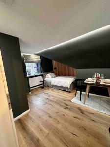Posezení v ubytování Premium Apartment mit Domblick im DG