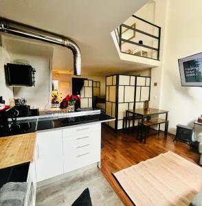 Dapur atau dapur kecil di Madrid Loft duplex