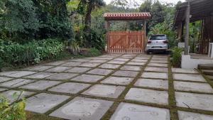 Zahrada ubytování Chalé Bonito Pousada em Paraty - Acomodações Privativas e Completas - Natureza - Wi-fi - TV - Garagem