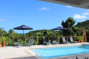 Piscina di The Serene House Bed & Breakfast o nelle vicinanze