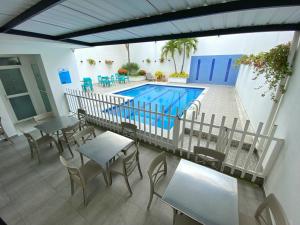 Bazén v ubytování Hotel San Julian nebo v jeho okolí