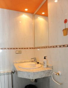 Zdjęcie z galerii obiektu Hostal Venecia w mieście Azagra