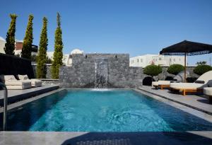 Bazén v ubytování EPICENTER LUXURY RESIDENCE nebo v jeho okolí