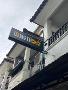 Certyfikat, podpis lub inny dokument wystawiony w obiekcie LONGDOO Hostel