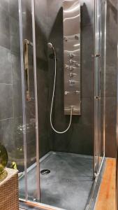 Koupelna v ubytování Chambre double accueillante avec douche privative