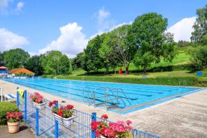 Bazén v ubytování Camping Walsheim nebo v jeho okolí