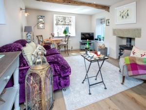 Gallery image of 1 bed in Settle 77800 in Stainforth +21 photos