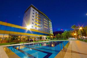 Bazén v ubytování Ramada By Wyndham Soma nebo v jeho okolí