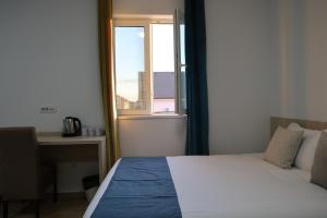 Ένα ή περισσότερα κρεβάτια σε δωμάτιο στο home in superior如家