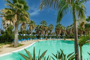 Bazén v ubytování Prince Franklyn Hotel nebo v jeho okolí