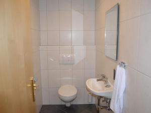 Kúpeľňa v ubytovaní Apartment Georg by Interhome