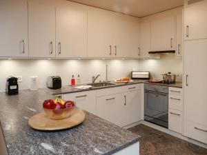 Kuchyň nebo kuchyňský kout v ubytování Apartment Turquino C by Interhome + 23 fotografií