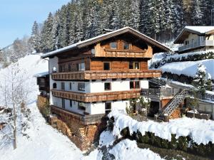 Apartment Kröll by Interhome durante l'inverno