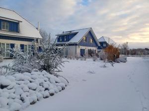 Holiday Home Sundlicht by Interhome om vinteren