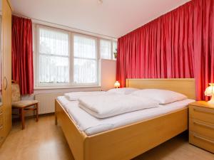 Postel nebo postele na pokoji v ubytování Apartment Dünenresidenz 23 by Interhome