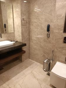 Imagen de la galería de M B Greens Clarks Inn, en Morādābād