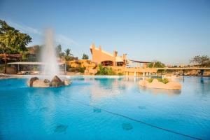 Πισίνα στο ή κοντά στο Pyramisa Island Hotel Aswan
