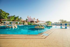 Πισίνα στο ή κοντά στο Pyramisa Island Hotel Aswan