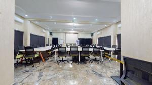Konferenční prostory v ubytování YANNA APARTMENT BY KHALIQUES + 37 fotografií