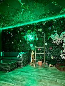 Κήπος έξω από το The Jungle SPA Strasbourg