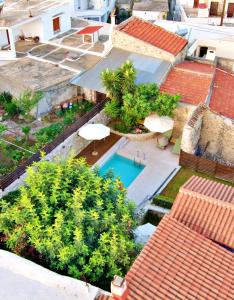 The swimming pool at or close to Dotira