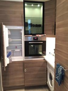 Appartement 2 pieces a PARIS Ecole Militaire Champ de Mars Tour Eiffel
