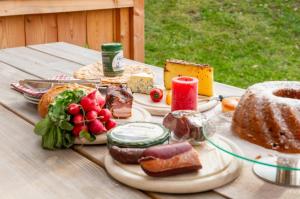 Cibo presso lo chalet o nelle vicinanze
