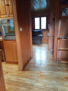 Kuchyň nebo kuchyňský kout v ubytování Casa de Madera
