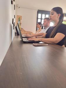 Επισκέπτες που μένουν στο The View Hostel & Lounge