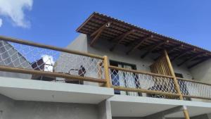 Flor de Cacto Beach Home的阳台或露台