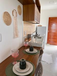 Flor de Cacto Beach Home的厨房或小厨房