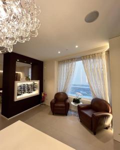 Posezení v ubytování Eleìra Luxury Accomodations