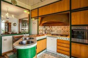 Kuchyňa alebo kuchynka v ubytovaní GOCCE VILLAS - Sunshine Villa