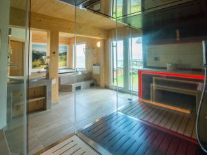 Kuchyň nebo kuchyňský kout v ubytování Chalet Klippitztörl 341 by Interhome