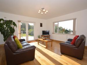 A seating area at 2 bed in Appledore PILOT